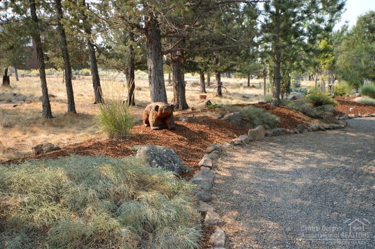 70295 Club Road Sisters, OR 97759 - Photo 24 of 25 Private setting