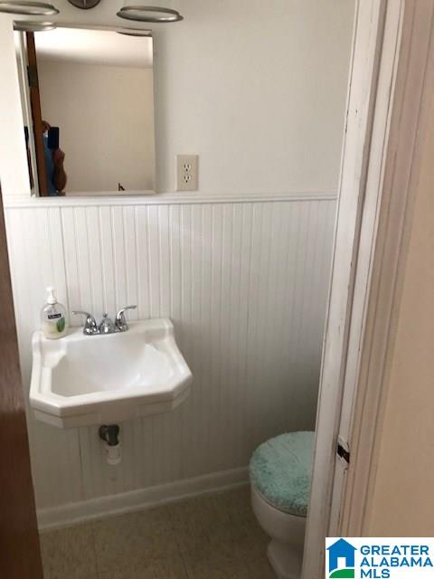 706 Parker Road Bessemer, AL 35022 - Photo 10 of 14 Gallery Image 10