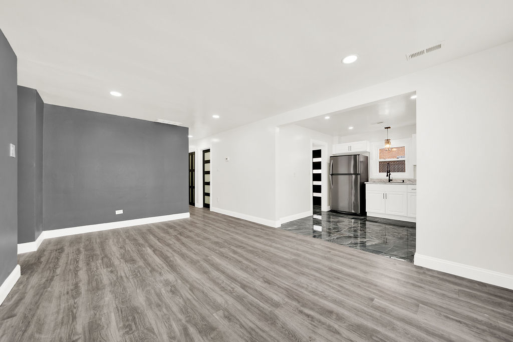 7845 South Kilpatrick Avenue Chicago, IL 60652 - Photo 7 of 20