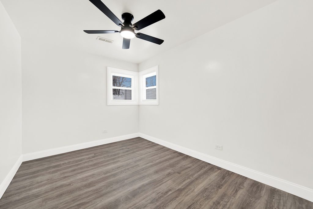 7845 South Kilpatrick Avenue Chicago, IL 60652 - Photo 10 of 20