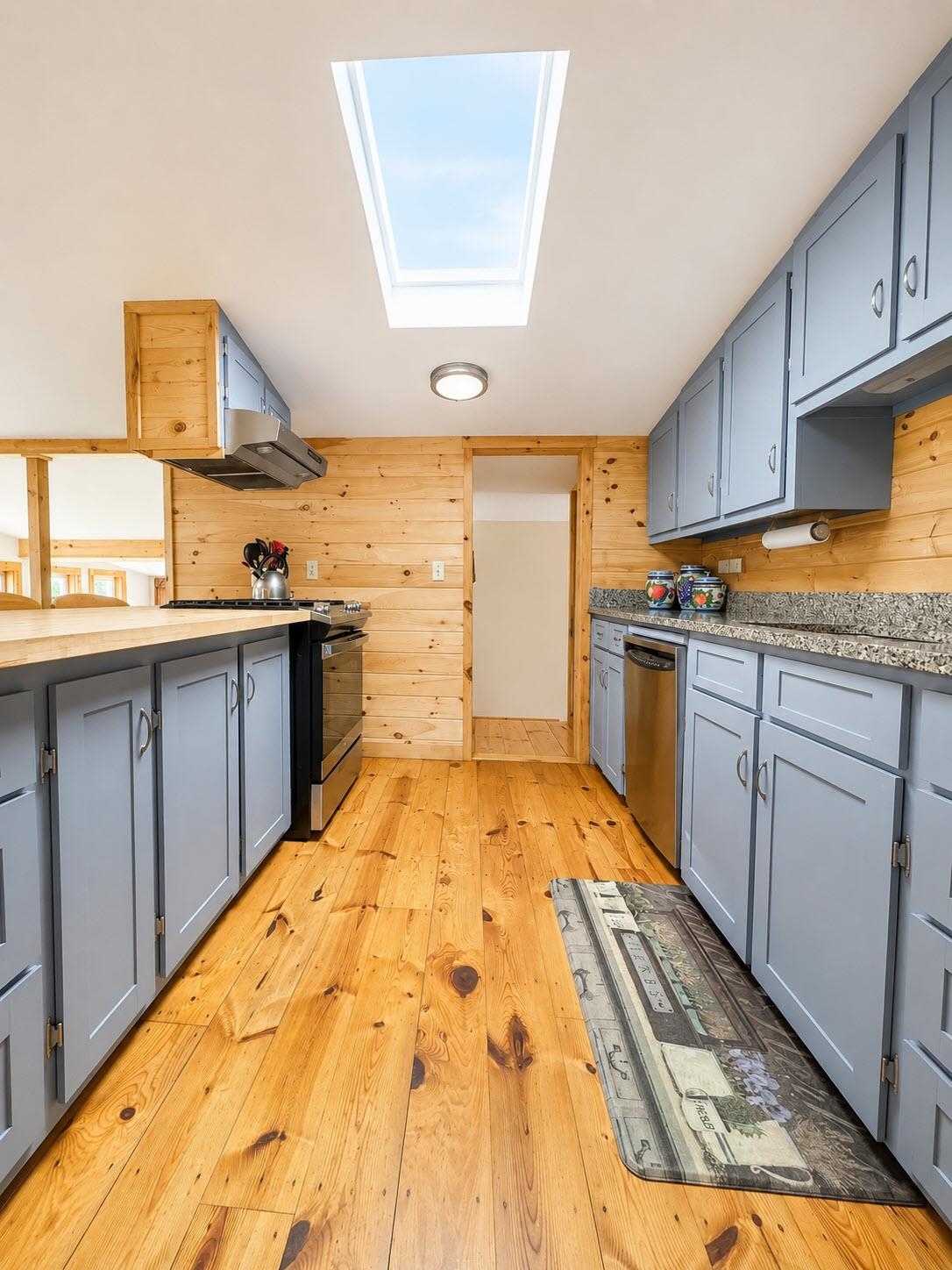 20 Keene Avenue Fitzwilliam, NH 03447 - Photo 22 of 59