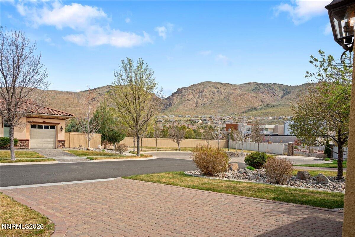 04-10145 Burghly Lane Reno NV 89521 (4 o
