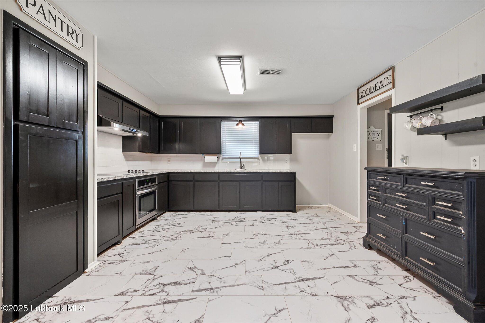 801 4th Street Smyer, TX 79367 - Photo 11 of 26 11-801 4th_9009