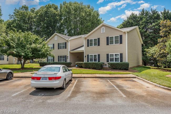 2215 New Garden Road, Unit B Greensboro, NC 27410 - Photo 2 of 23
