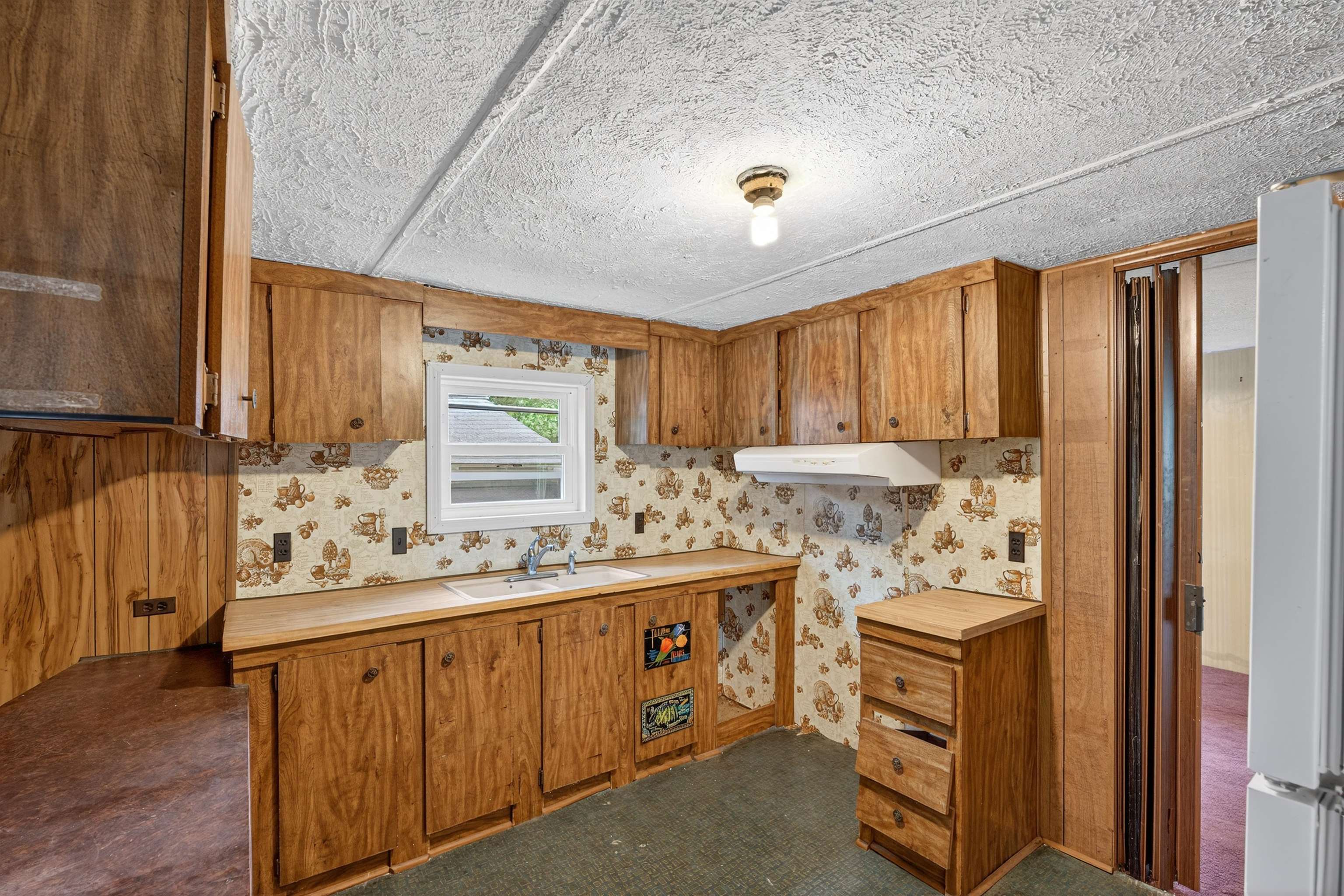 115 State Rd S-42-4337 Cowpens, SC 29330 - Photo 9 of 22
