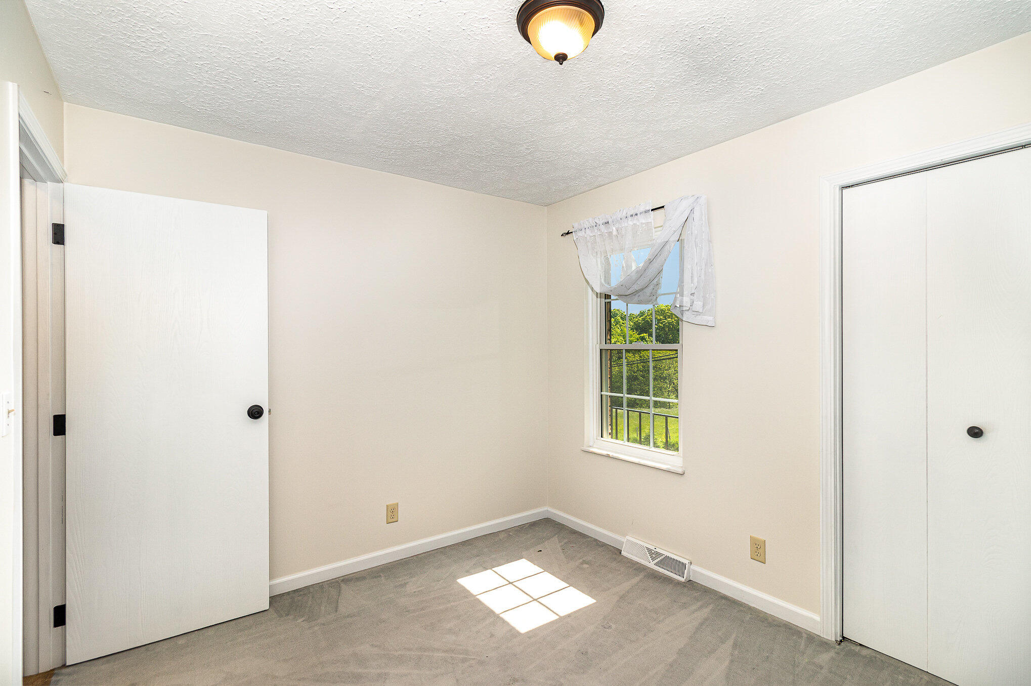 10646 Pleasant Ridge Road Alexandria, KY 41001 - Photo 13 of 28 Gallery Image 13