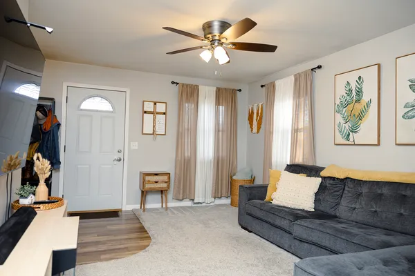 $139,900 | 1009 Charles Street, Rock Falls, IL 61071