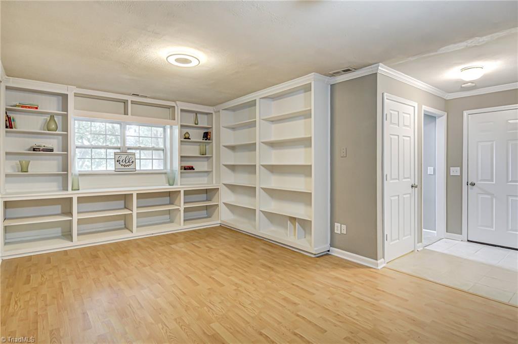 1036 Tesh Court High Point, NC 27265 - Photo 22 of 30 Gallery Image 22