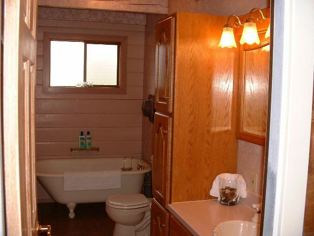 51 Sand Hill Road Grandview, WA 98930 - Photo 5 of 7 a bathroom with a sink toilet and shower