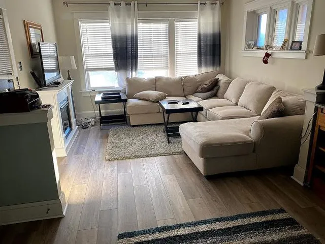 $365,000 | 1077 McCausland Avenue, St. Louis, MO 63117