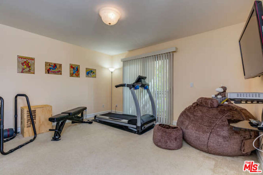15248 Clark Street, Unit 101 Sherman Oaks, CA 91411 - Photo 16 of 26