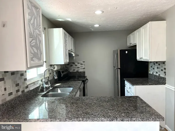 $2,900 | 11020 Outpost Drive, Gaithersburg, MD 20878