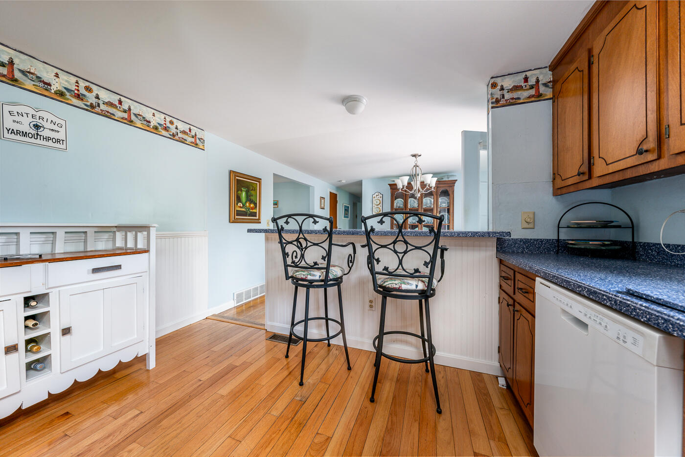 9 Jibstay Road Yarmouth Port, MA 02675 - Photo 10 of 29 kitchen3
