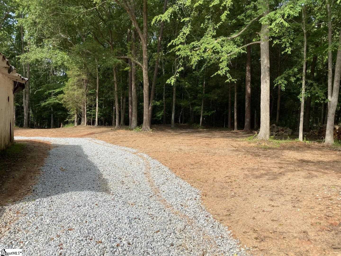 628 Shiloh Estates Road Gray Court, SC 29645 - Photo 7 of 23