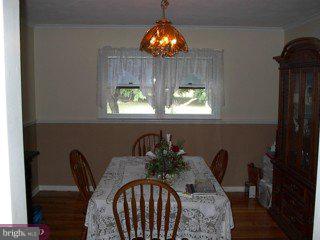 559 Flock Road Hamilton, NJ 08690 - Photo 5 of 6