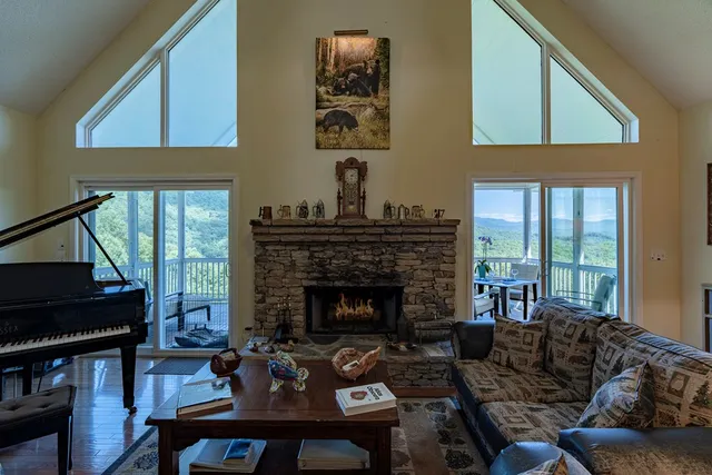 $750,000 | 43 Little Beasley, Blairsville, GA 30512