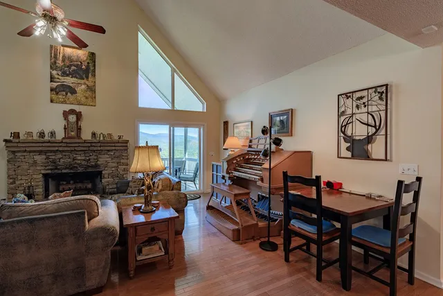 $750,000 | 43 Little Beasley, Blairsville, GA 30512