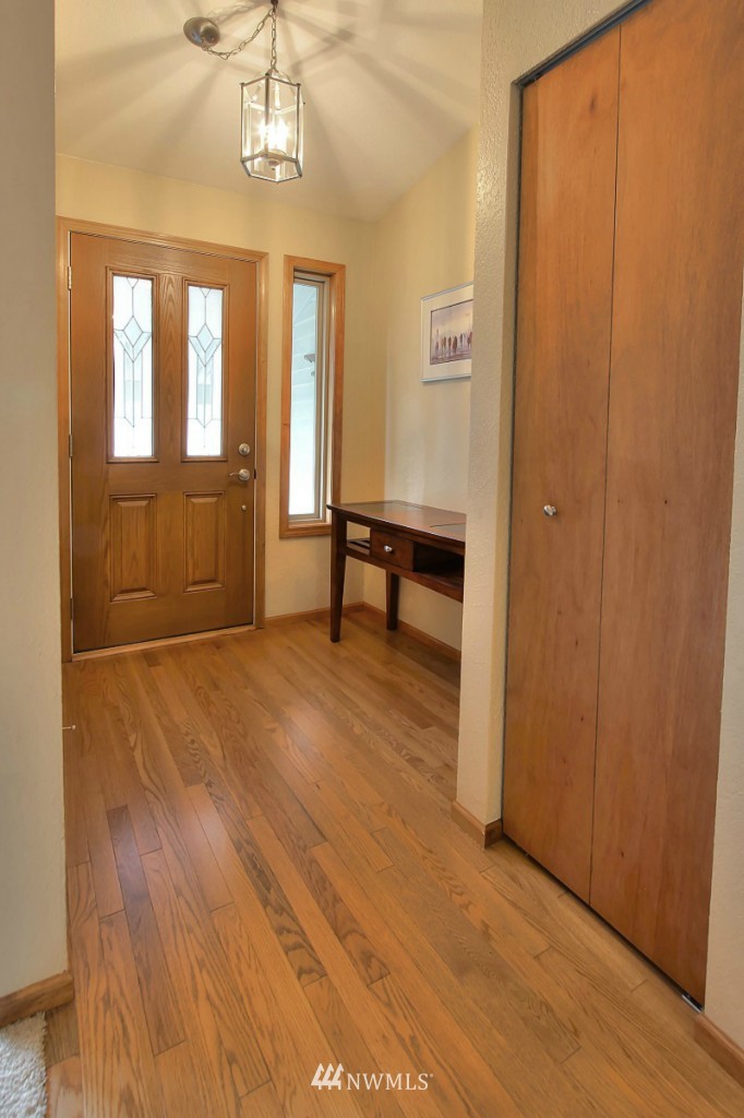 1123 235th Place Southwest Bothell, WA 98021 - Photo 2 of 25