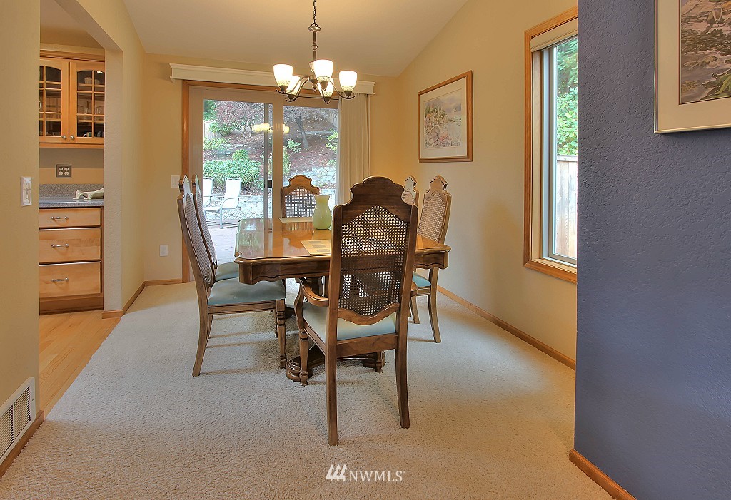1123 235th Place Southwest Bothell, WA 98021 - Photo 9 of 25