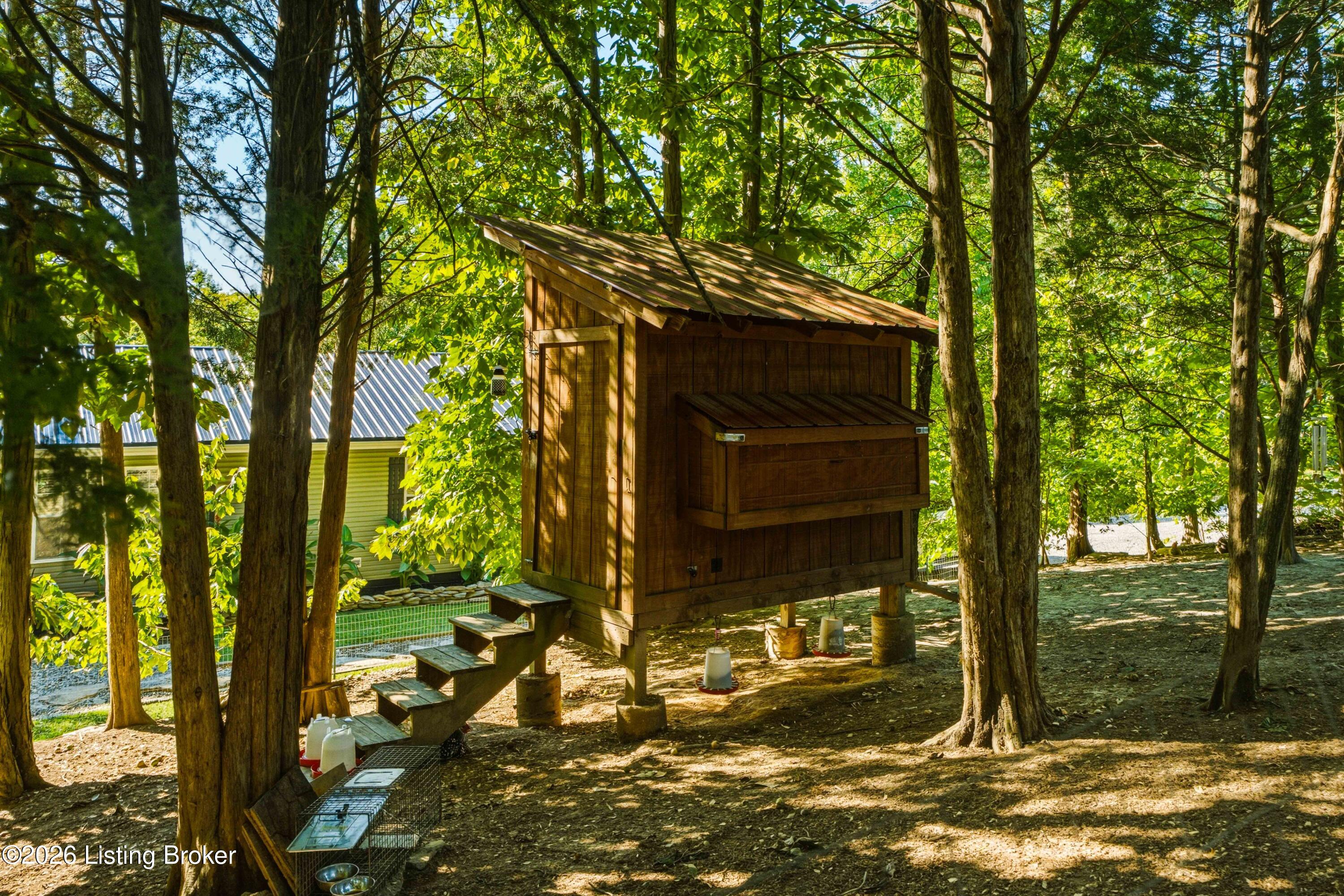 1585 Briar Ridge Road Mount Eden, KY 40046 - Photo 17 of 22 099_Outbuilding_Coop_Shed