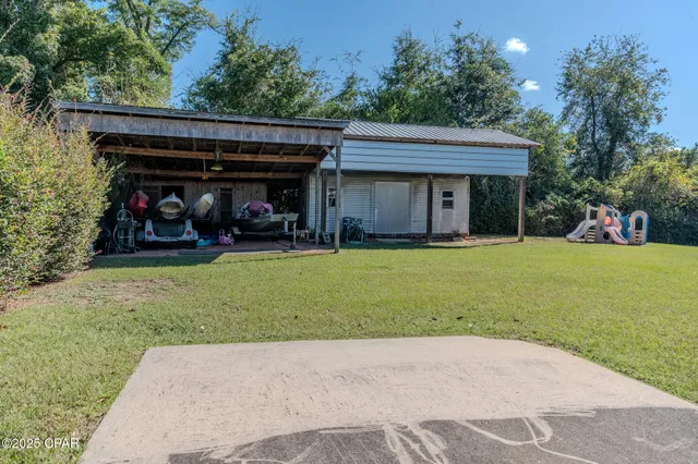 $325,000 | 2948 Westmanor Drive, Marianna, FL 32446