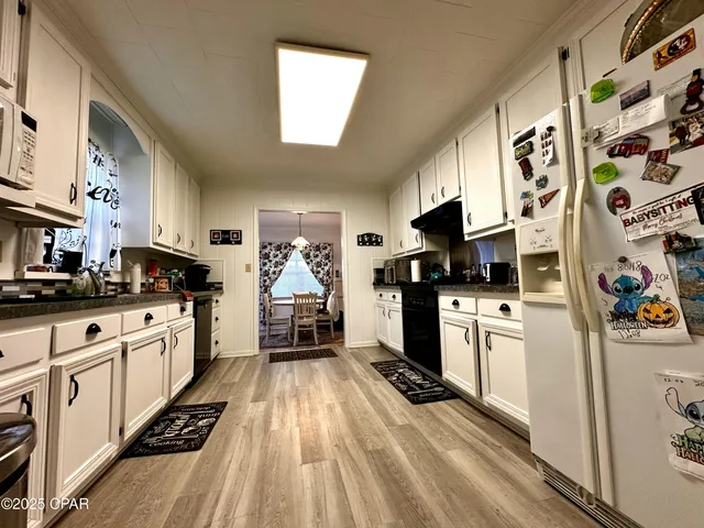 $325,000 | 2948 Westmanor Drive, Marianna, FL 32446