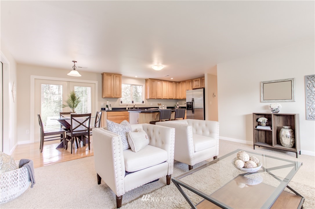 3003 193rd Place Southeast Bothell, WA 98012 - Photo 6 of 23