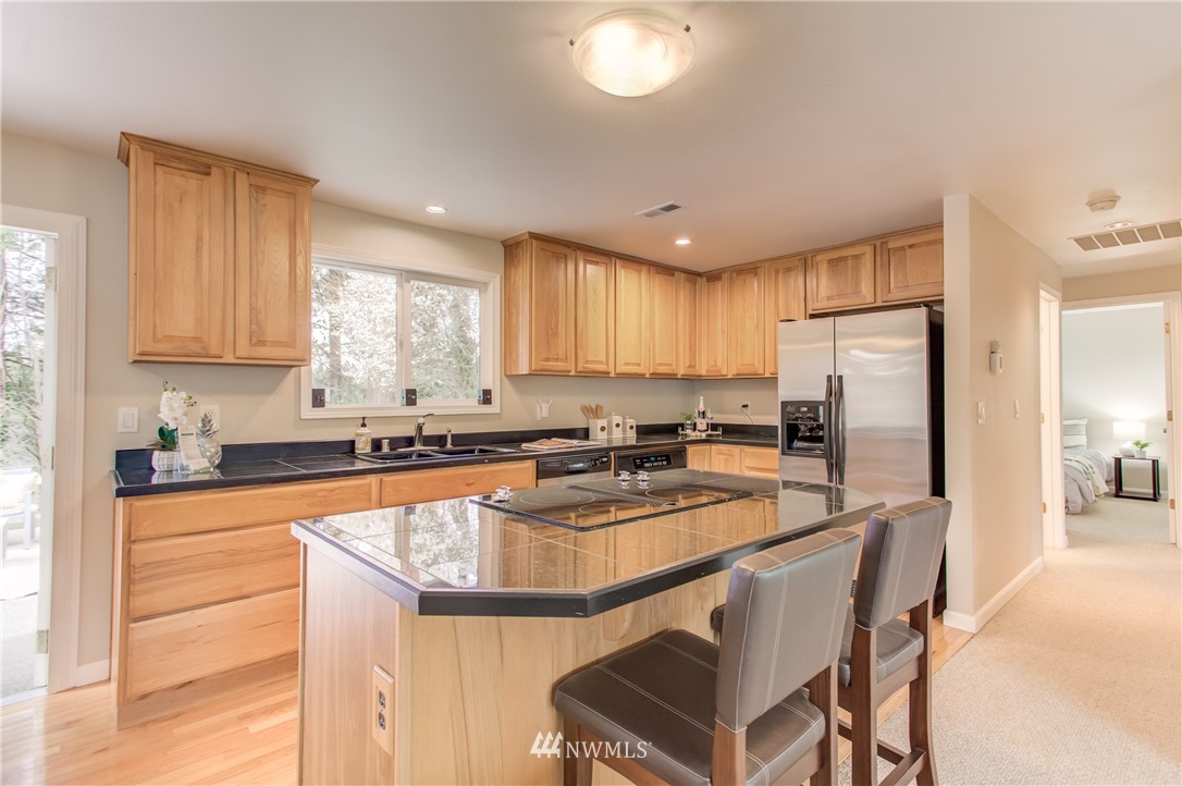 3003 193rd Place Southeast Bothell, WA 98012 - Photo 10 of 23