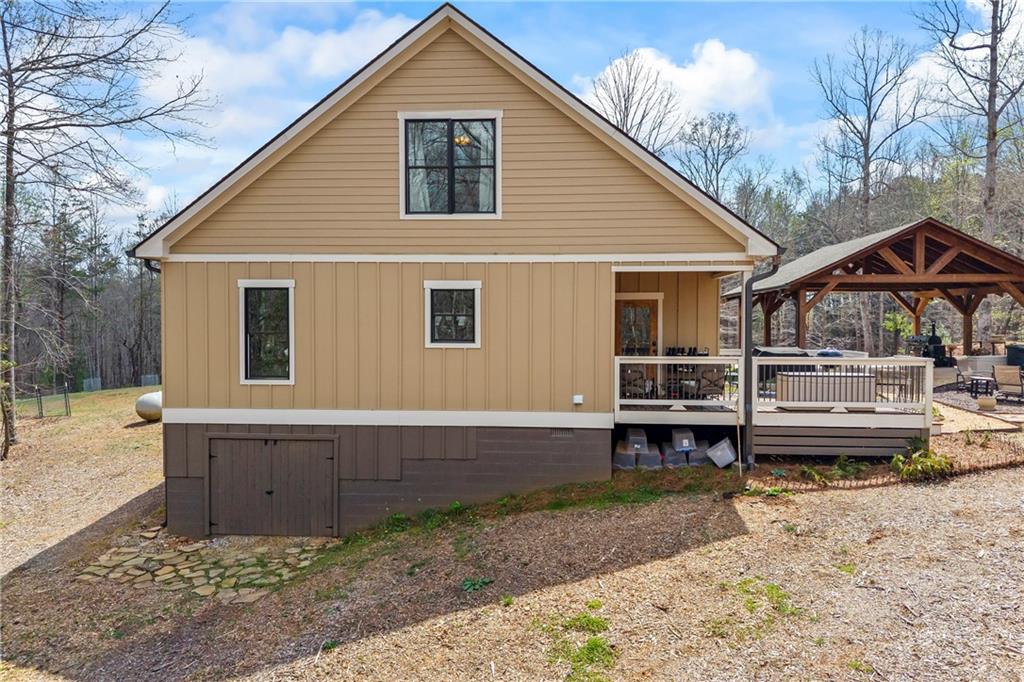 5240 Highway 17 Clarkesville, GA 30523 - Photo 5 of 82