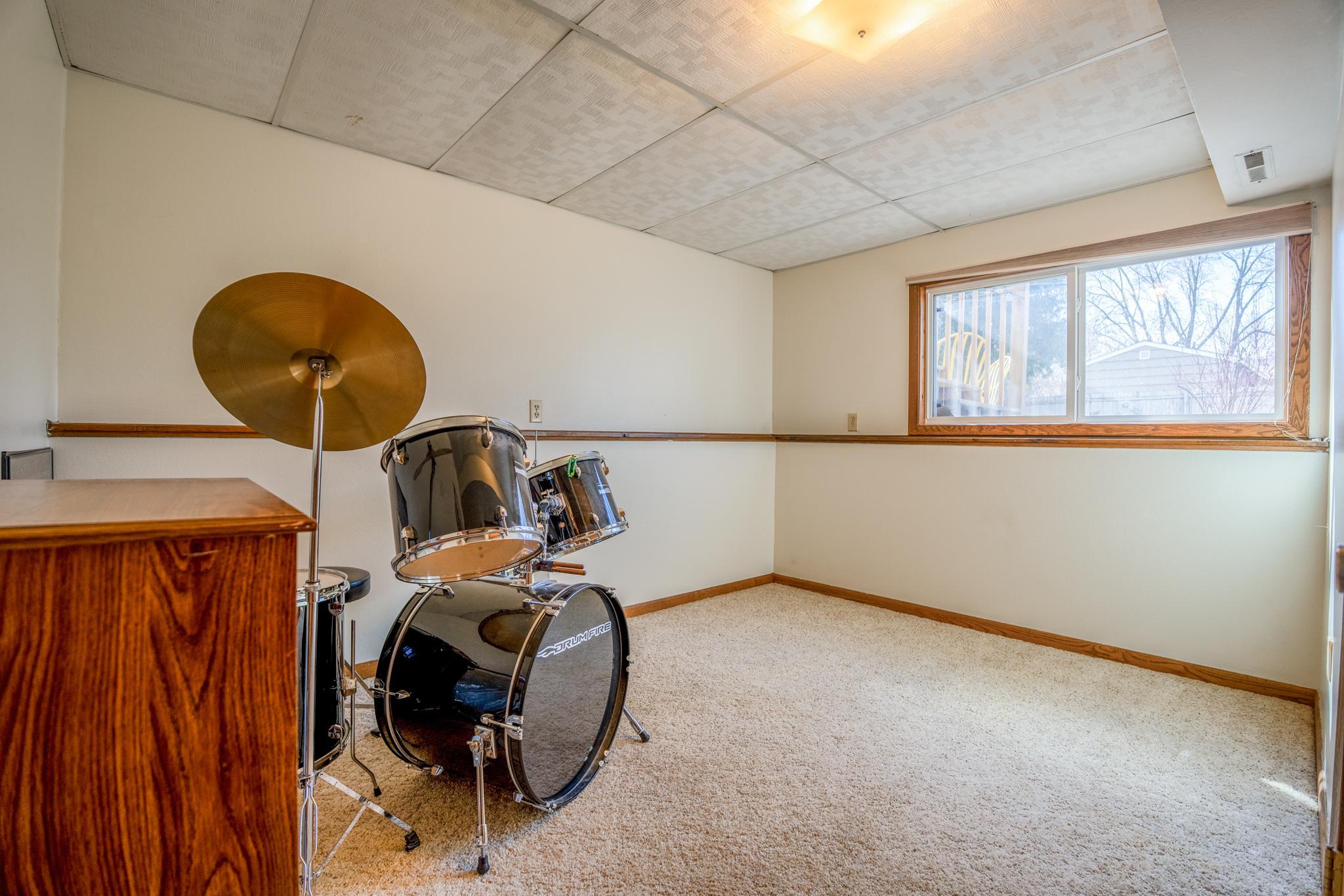 1400 17th Street Southwest Willmar, MN 56201 - Photo 22 of 30