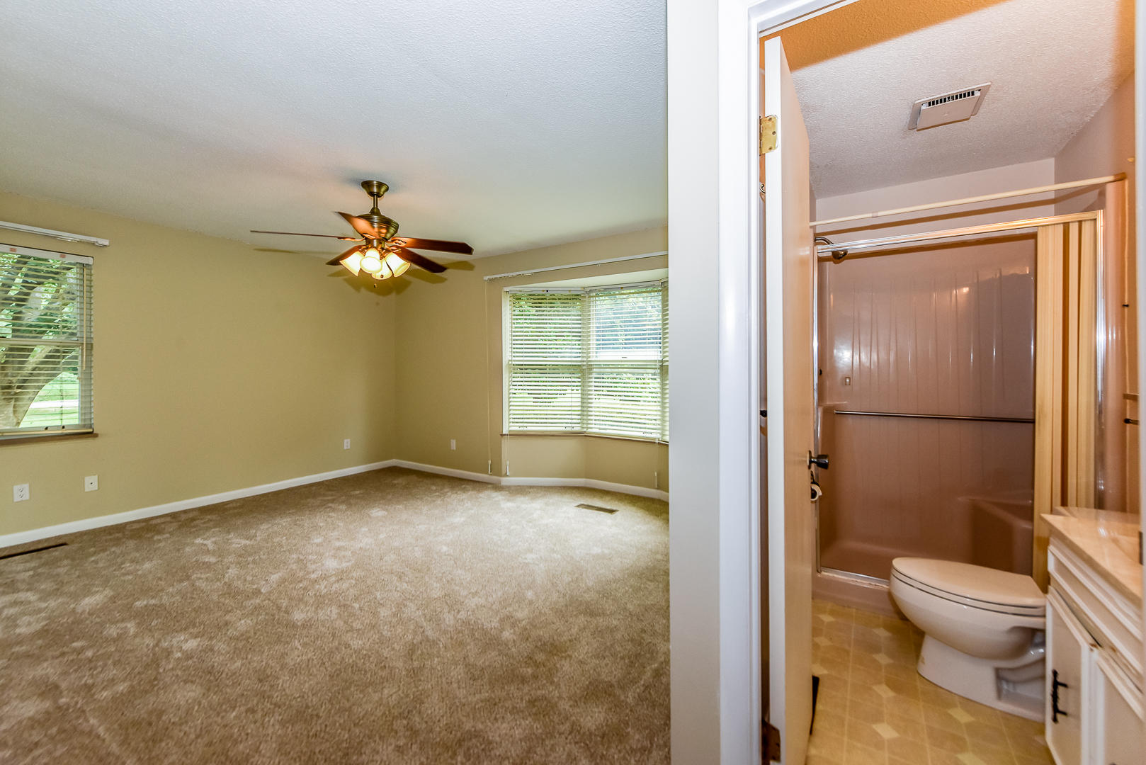 2001 Cochran Road Maryville, TN 37803 - Photo 12 of 29 Master Bedroom Suite