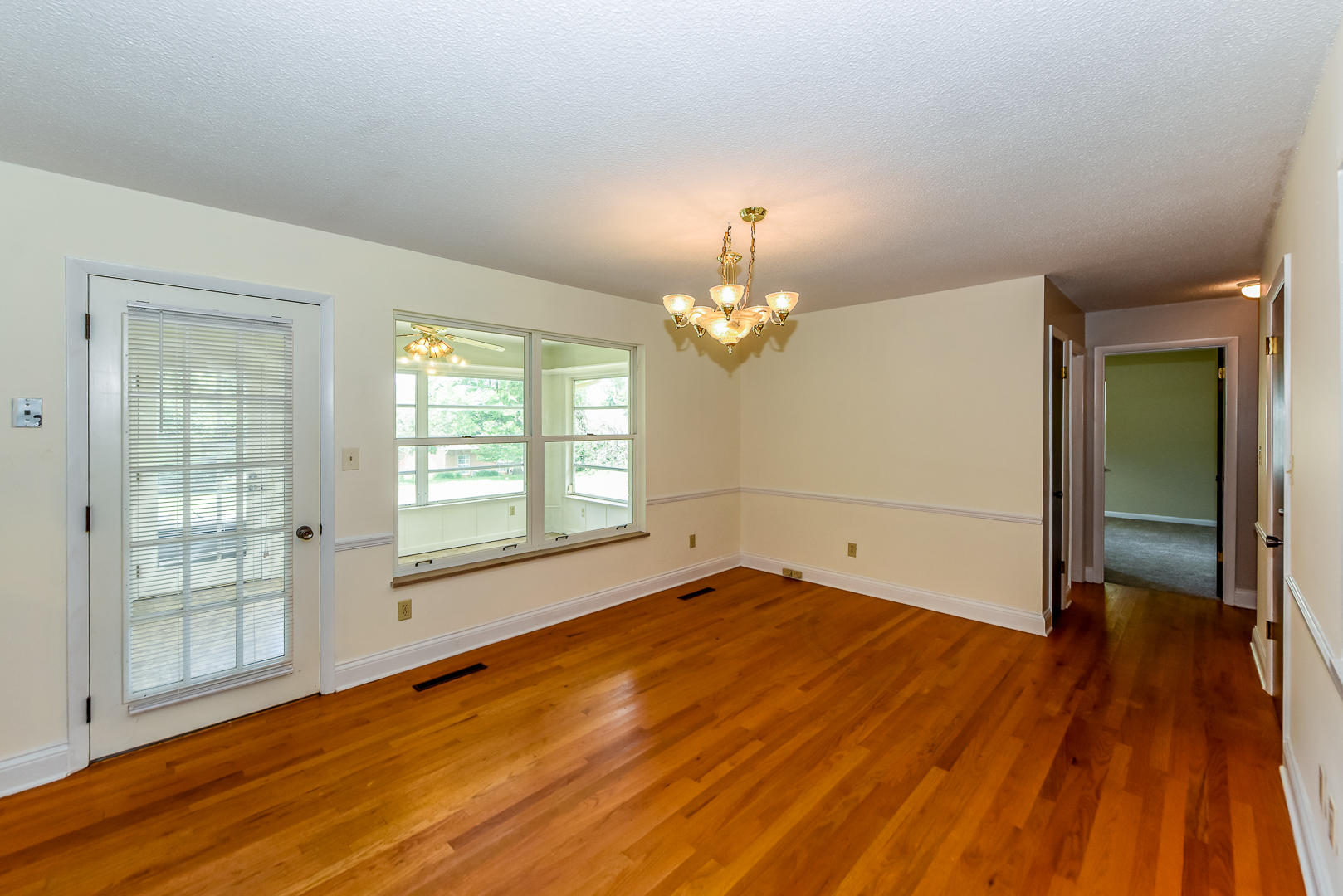 2001 Cochran Road Maryville, TN 37803 - Photo 8 of 29 Dining Room