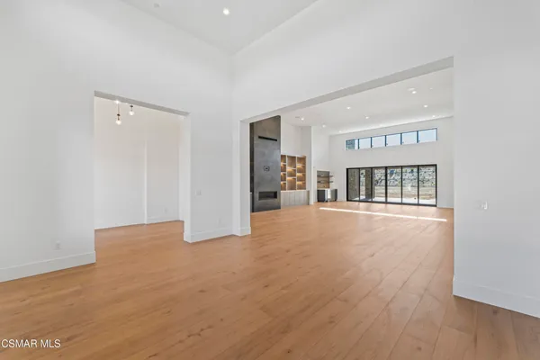 $4,500,000 | 532 Corte Corrida, Camarillo, CA 93010