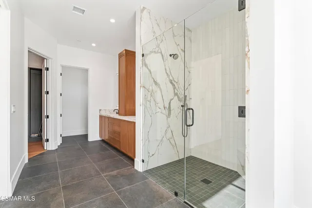 $4,695,000 | 532 Corte Corrida, Camarillo, CA 93010