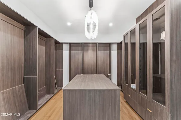 $4,500,000 | 532 Corte Corrida, Camarillo, CA 93010