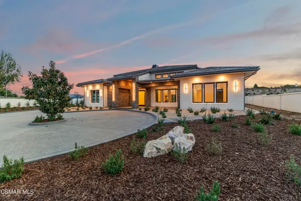 $4,500,000 | 532 Corte Corrida, Camarillo, CA 93010