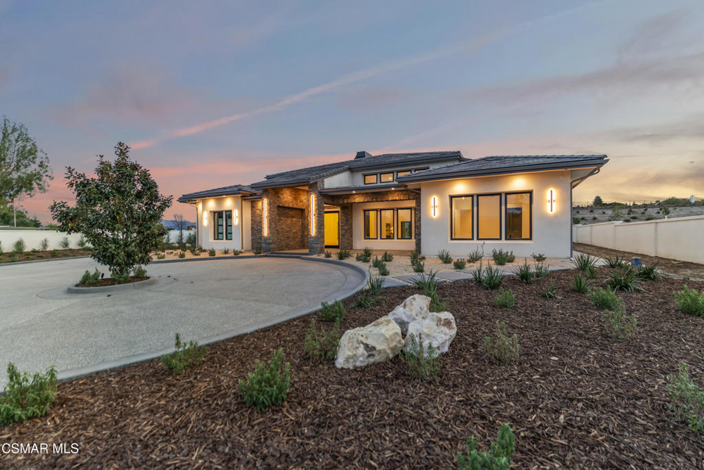 532 Corte Corrida Camarillo, CA 93010 - Photo 63 of 76 a front view of a house with garden