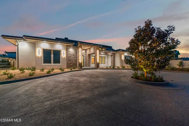$4,695,000 | 532 Corte Corrida, Camarillo, CA 93010