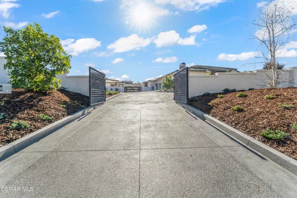 $4,500,000 | 532 Corte Corrida, Camarillo, CA 93010