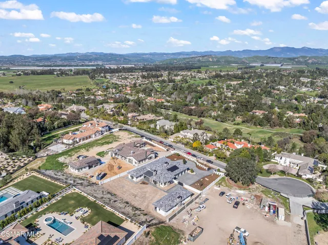 $4,695,000 | 532 Corte Corrida, Camarillo, CA 93010