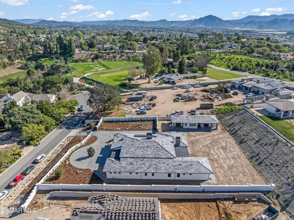 $4,500,000 | 532 Corte Corrida, Camarillo, CA 93010