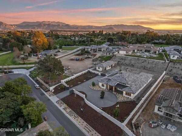 $4,300,000 | 532 Corte Corrida, Camarillo, CA 93010