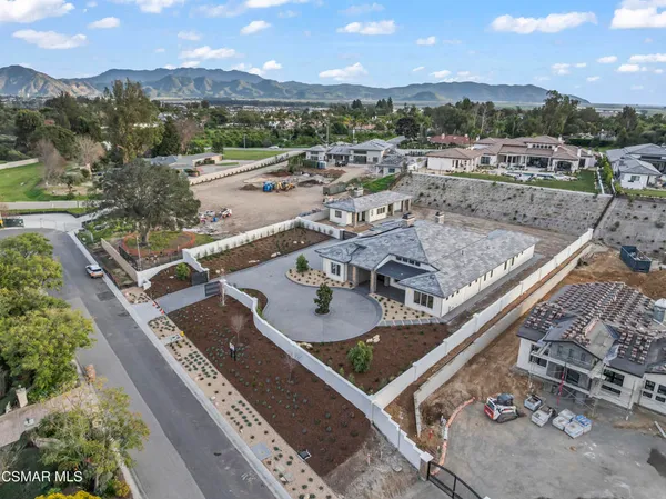 $4,300,000 | 532 Corte Corrida, Camarillo, CA 93010