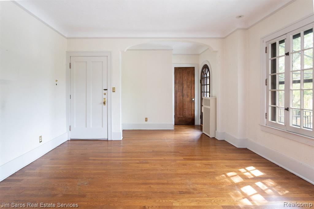 974 Nottingham Road Grosse Pointe Park, MI 48230 - Photo 12 of 18
