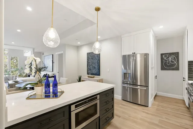 $1,812,000 | 200 Sheridan Avenue, Unit 306, Palo Alto, CA 94306
