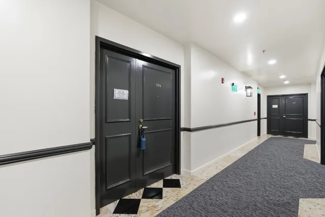 $1,812,000 | 200 Sheridan Avenue, Unit 306, Palo Alto, CA 94306