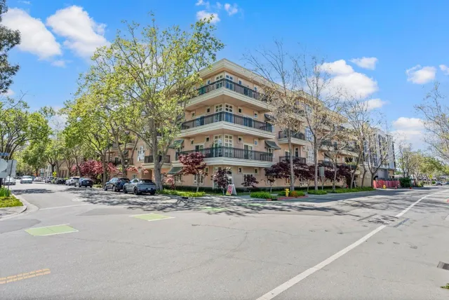 $1,812,000 | 200 Sheridan Avenue, Unit 306, Palo Alto, CA 94306