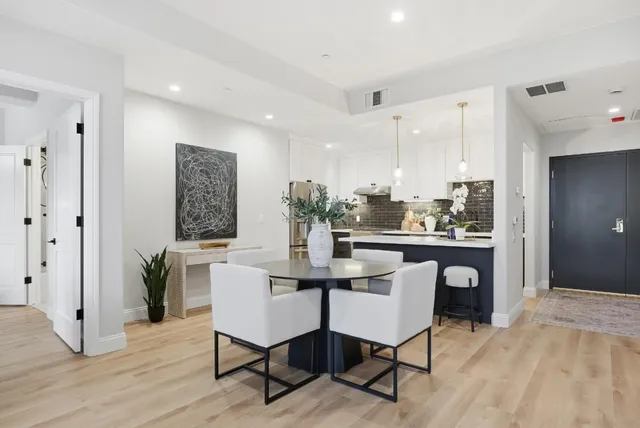 $1,812,000 | 200 Sheridan Avenue, Unit 306, Palo Alto, CA 94306