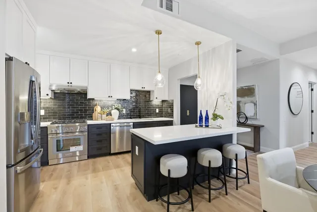 $1,812,000 | 200 Sheridan Avenue, Unit 306, Palo Alto, CA 94306