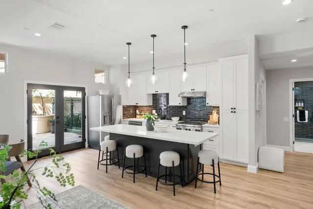 $1,812,000 | 200 Sheridan Avenue, Unit 306, Palo Alto, CA 94306